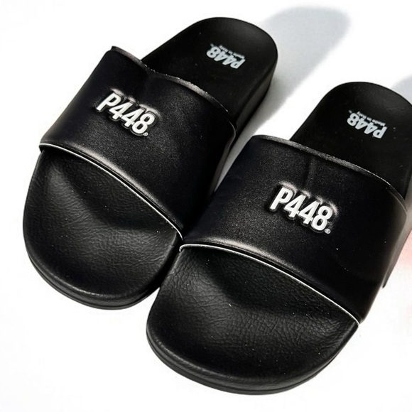 🌻NEW NWOT P448 Black Super Water Resistant Slide Sandal Men's size: EU 40 US 7 - Picture 1 of 8